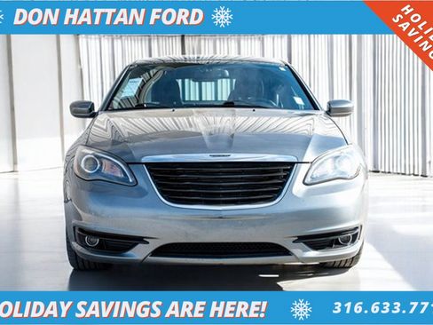 Used 2013 Chrysler 200 Limited image 33