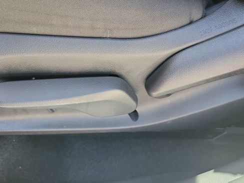 Used 2023 Toyota RAV4 AWD Hybrid image 55
