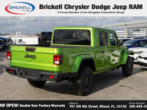 New 2026 Jeep Gladiator Sport image 5