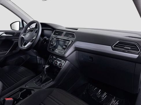 Used 2023 Volkswagen Tiguan S FWD image 28