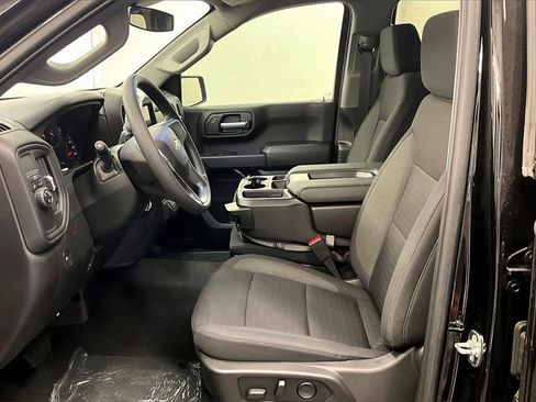 New 2026 Chevrolet Silverado 1500 Custom w/ LPO, Dark Essentials Package image 9