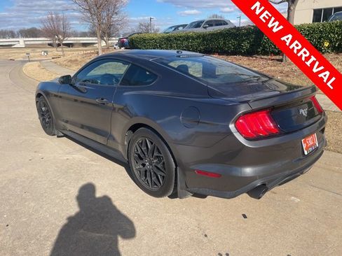 Used 2018 Ford Mustang Coupe w/ Equipment Group 101A image 5