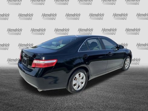 Used 2007 Toyota Camry LE FWD image 10