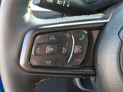 Used 2024 Jeep Gladiator Sport image 20