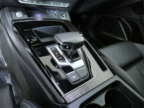 Used 2024 Audi Q5 2.0T Premium Plus w/ Premium Plus Package image 20