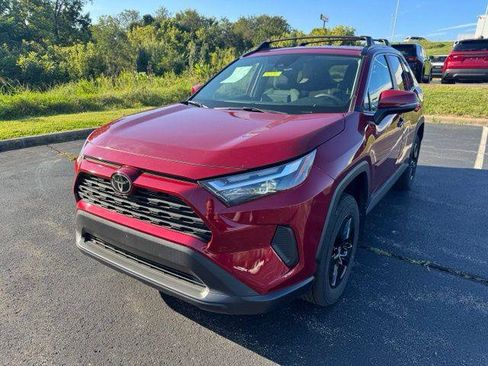 Certified 2024 Toyota RAV4 XLE AWD/4WD image 7