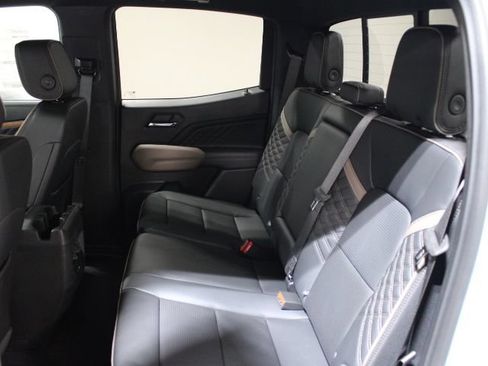 New 2026 GMC Canyon Denali AWD/4WD image 22