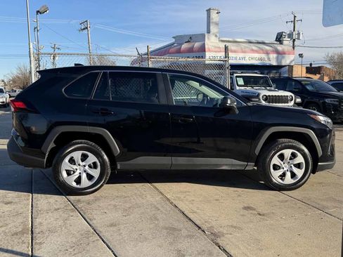 Used 2025 Toyota RAV4 LE image 4