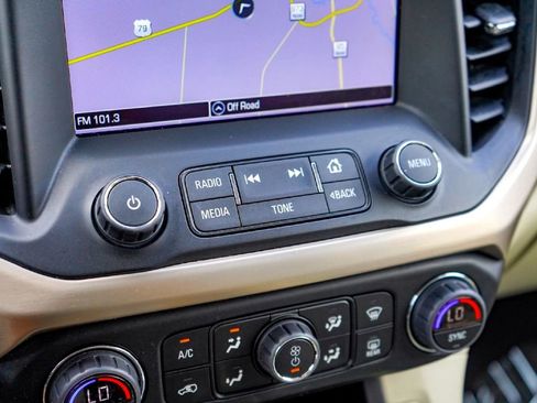 Used 2019 GMC Acadia Denali w/ Technology Package AWD/4WD image 19