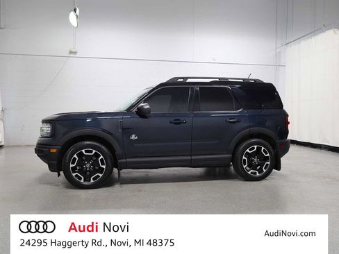 Used 2023 Ford Bronco Sport Outer Banks w/ Tech Package AWD/4WD image 1