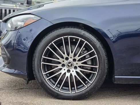 Used 2022 Mercedes-Benz C 300 4MATIC Sedan w/ Pinnacle Trim Package image 11
