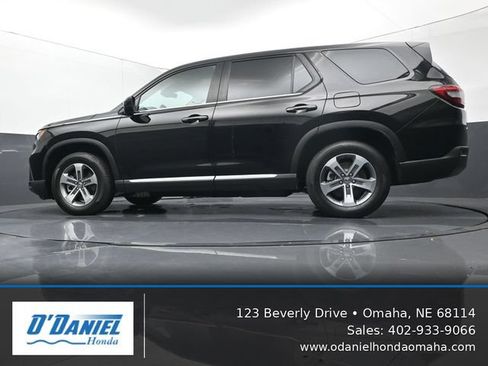 Used 2024 Honda Pilot EX-L image 10