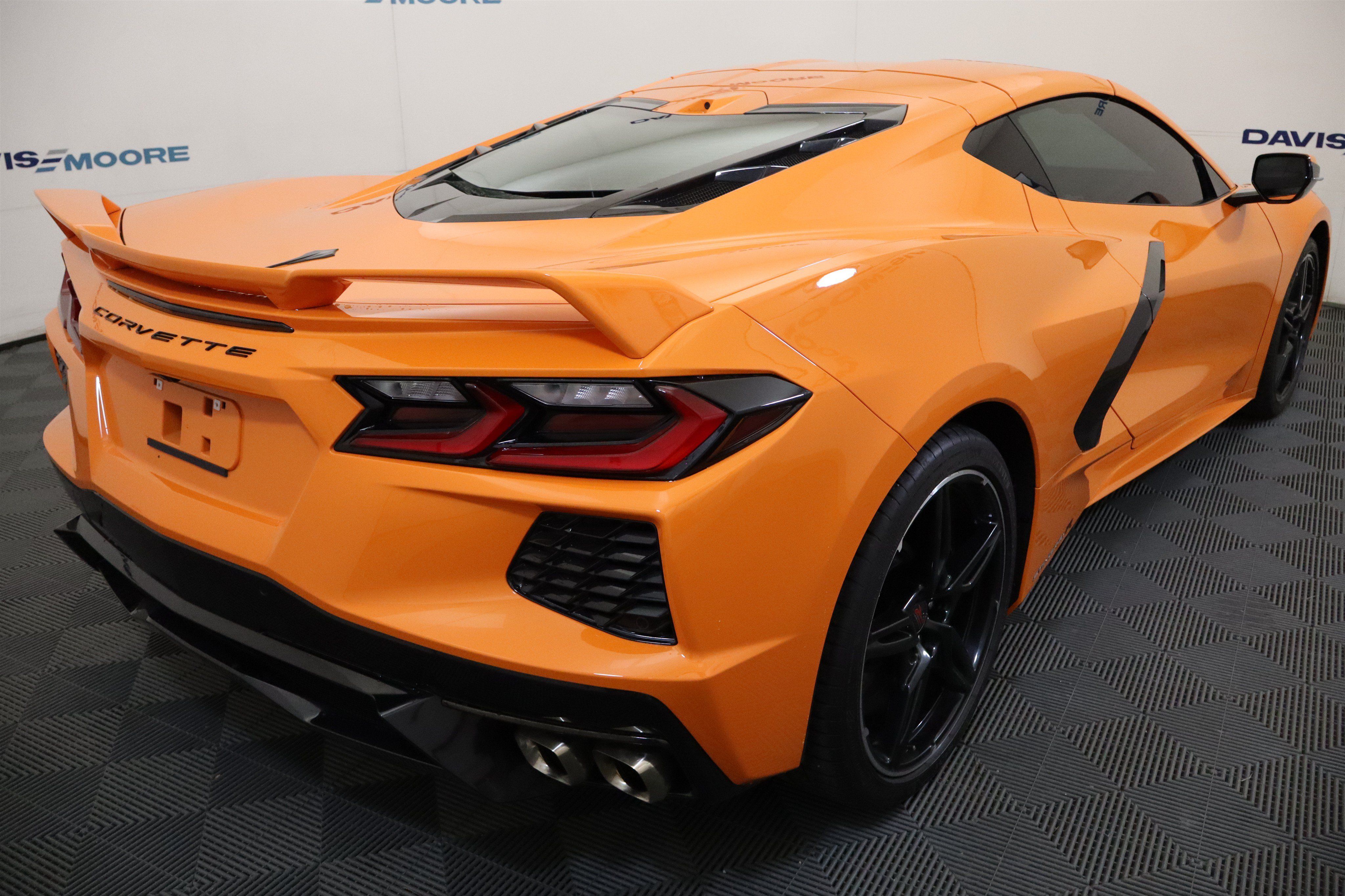 Used 2024 Chevrolet Corvette Stingray Coupe w/ Z51 Performance Package RWD image 6