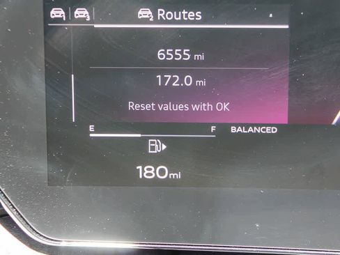 Used 2025 Audi Q5 Prestige AWD/4WD image 23