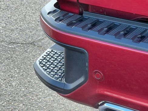 Used 2019 GMC Sierra 1500 AT4 w/ AT4 Premium Package image 16