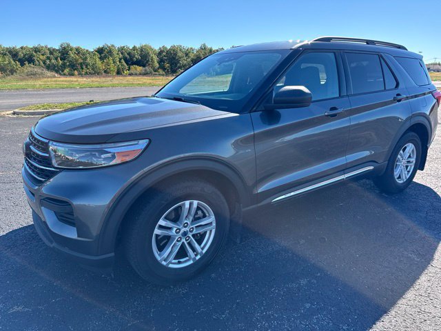 Used 2020 Ford Explorer XLT AWD/4WD image 1