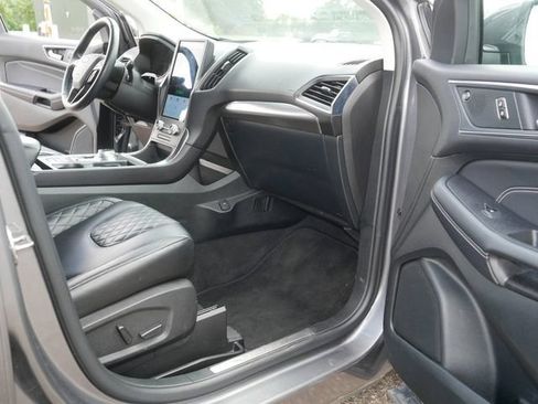 Used 2024 Ford Edge Titanium AWD/4WD image 20