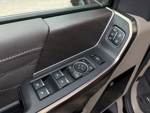 Used 2026 Ford F450 Platinum w/ Platinum Plus Package image 68