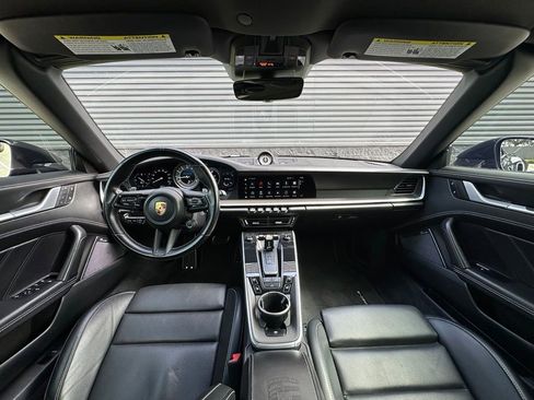Certified 2022 Porsche 911 Turbo AWD/4WD image 6