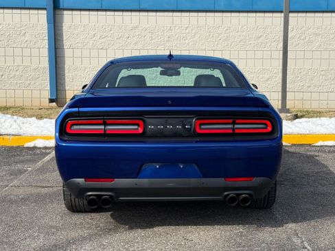 Used 2022 Dodge Challenger GT w/ Plus Package image 6