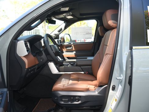 New 2026 Toyota Tundra 1794 Edition AWD/4WD image 3