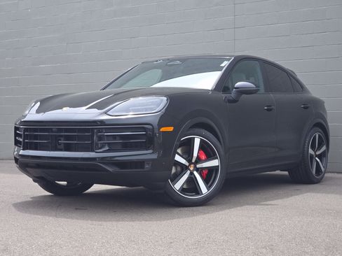 New 2026 Porsche Cayenne S AWD/4WD image 1