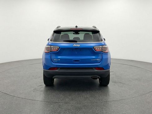 Used 2025 Jeep Compass Limited image 7