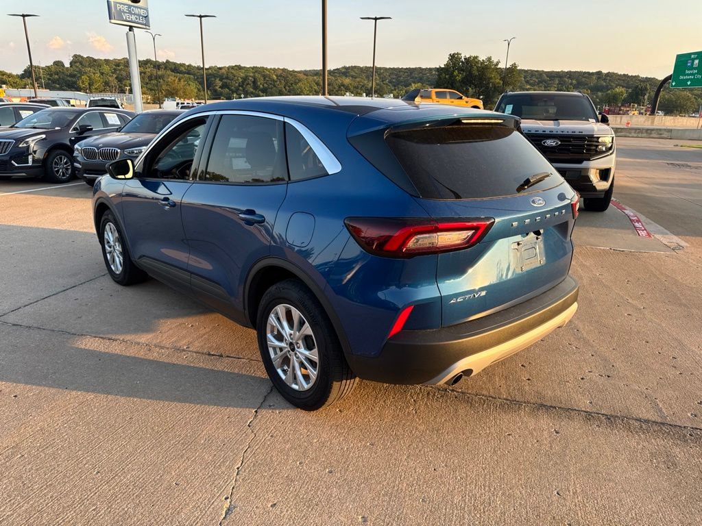 Used 2023 Ford Escape Active FWD image 5
