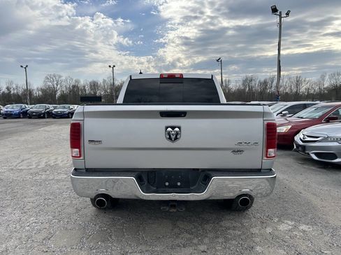 Used 2016 RAM 1500 Laramie image 5