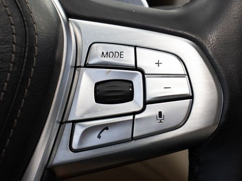 Used 2016 BMW 740i 740i image 29