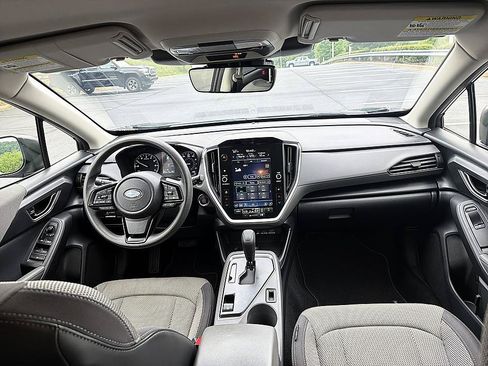 Used 2024 Subaru Crosstrek 2.0i Premium w/ Crosstrek Mirror Package AWD/4WD image 18