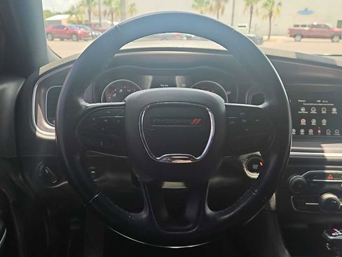 Used 2021 Dodge Charger SXT RWD image 11