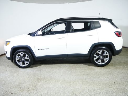 Used 2018 Jeep Compass Limited w/ Safe & Security Group AWD/4WD image 4