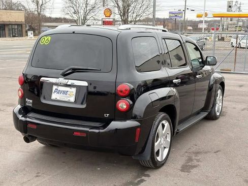 Used 2006 Chevrolet HHR LT w/ Preferred Equipment Group image 25