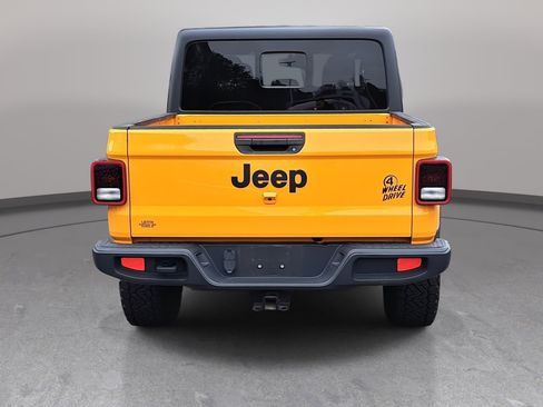 Used 2021 Jeep Gladiator Willys image 6