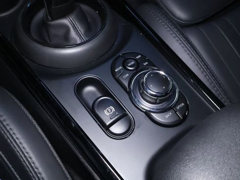 Used 2022 MINI Cooper Clubman S image 35