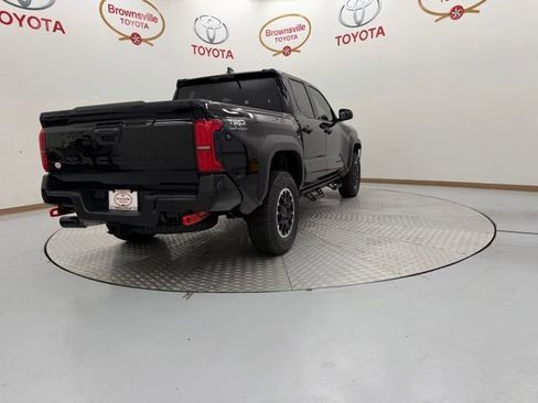New 2026 Toyota Tacoma TRD Off-Road AWD/4WD image 8