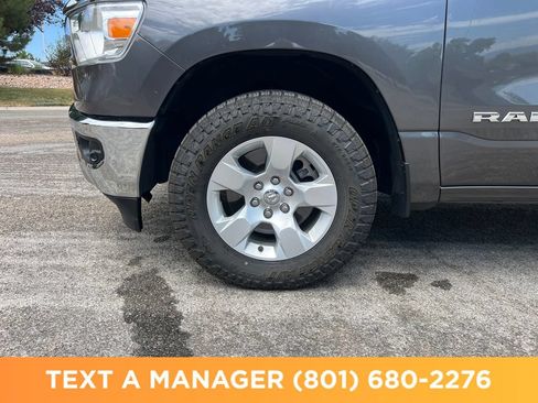 Used 2022 RAM 1500 Big Horn AWD/4WD image 9