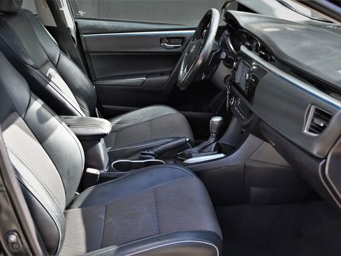 Used 2015 Toyota Corolla S FWD image 16