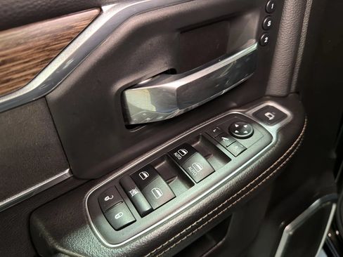 Used 2019 RAM 3500 Laramie AWD/4WD image 31