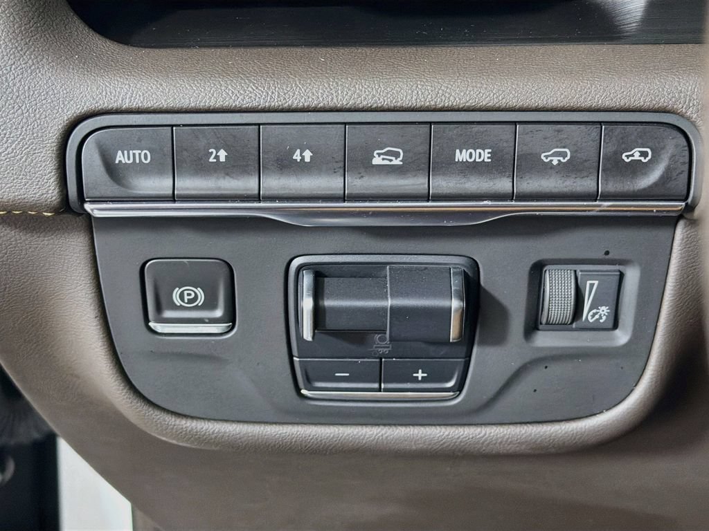 Used 2021 Cadillac Escalade Sport w/ Driver Assist Tech Package AWD/4WD image 12