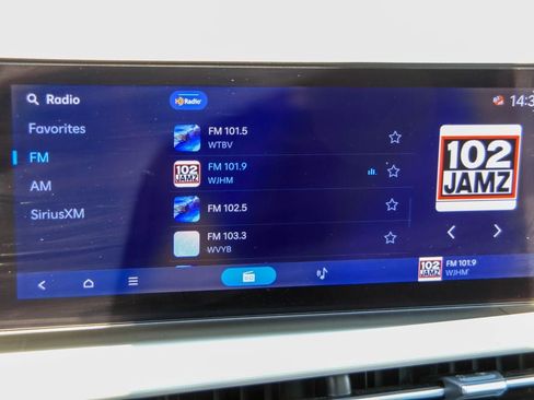 Used 2025 Hyundai Tucson SEL FWD image 3