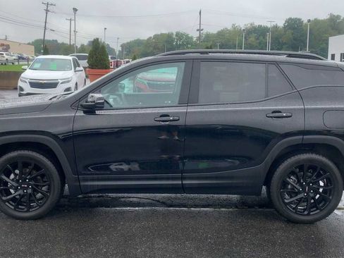 Certified 2023 GMC Terrain SLT w/ Elevation Edition AWD/4WD image 5