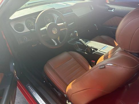 Used 2013 Ford Mustang GT Premium RWD image 8