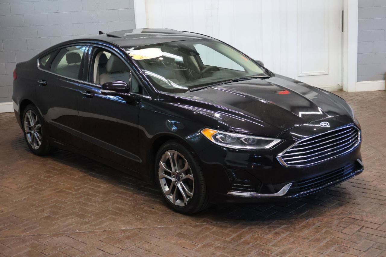 Used 2020 Ford Fusion SEL FWD image 6