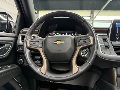 Used 2021 Chevrolet Tahoe High Country w/ Premium Package image 14