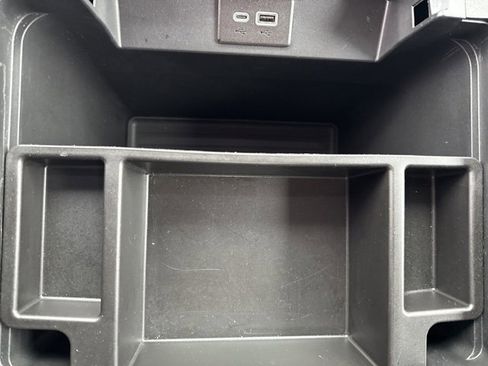 Used 2024 Chevrolet Tahoe LT image 25