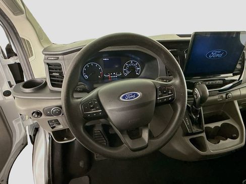 Used 2023 Ford Transit 350 XLT image 11