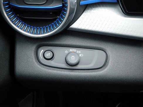 New 2026 Chevrolet Trax LT w/ Driver Confidence Package image 26