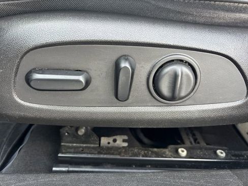 Used 2017 Buick LaCrosse Essence w/ Sun and Shade Package FWD image 27